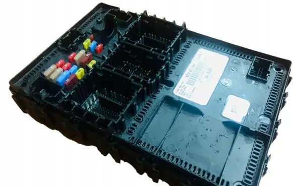 Ford Puma Central body control module LU5T15604BJAD