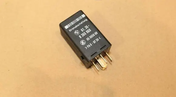 BMW X5 E53 Other relay 8365960