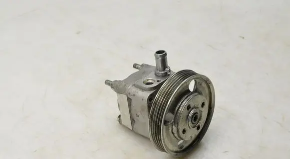 Volvo XC60 Power steering pump 31280320