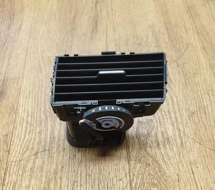 Lexus RX 450H Dash center air vent grill 5567048140