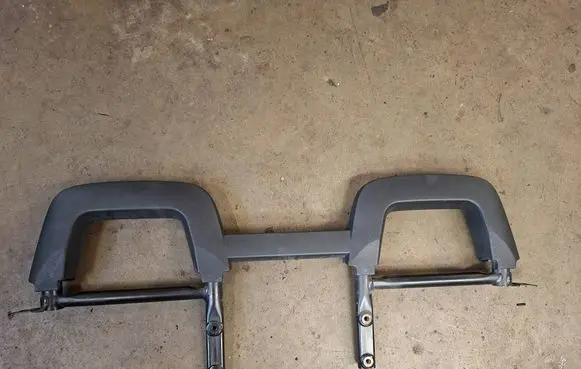 Opel Astra G Rear seat headrest 