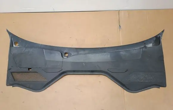 Audi A8 S8 D5 Wiper trim 4N2819403B