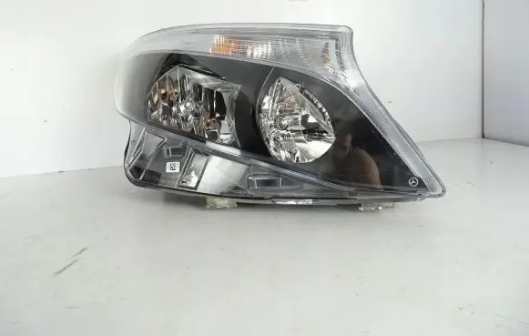 Mercedes-Benz Vito Viano W447 Headlight/headlamp