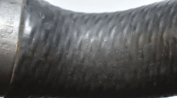 BMW 5 E39 Engine coolant pipe/hose 2248865
