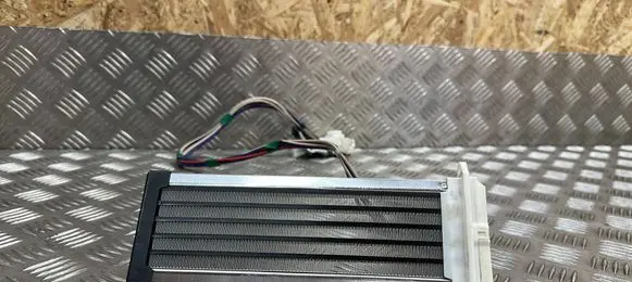 Toyota RAV 4 (XA40) Electric cabin heater radiator 0948000211 10217576