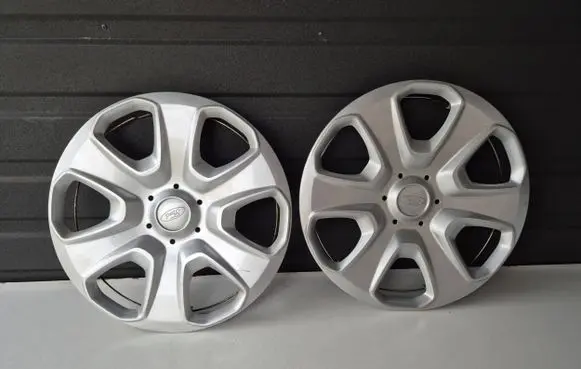 Ford Transit Courier R15 wheel hub/cap/trim 8V21-1130-HA FDT3321011