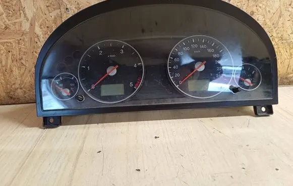 Ford Mondeo Mk III Speedometer (instrument cluster) 3S7T10849 3994859