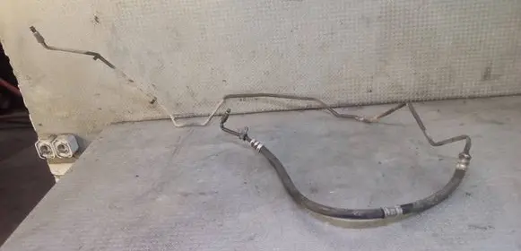 Volvo XC90 Power steering hose/pipe/line 