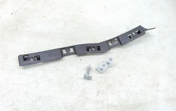 Audi A8 S8 D4 4H Rear bumper mounting bracket 4H0807320A