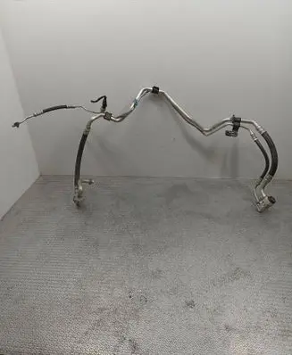 Air conditioning (A/C) pipe/hose
