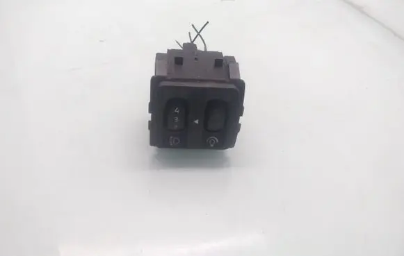 Headlight level height control switch