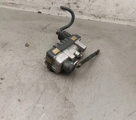 Volvo V70 Turbine electric control actuator 6NW009228 730314