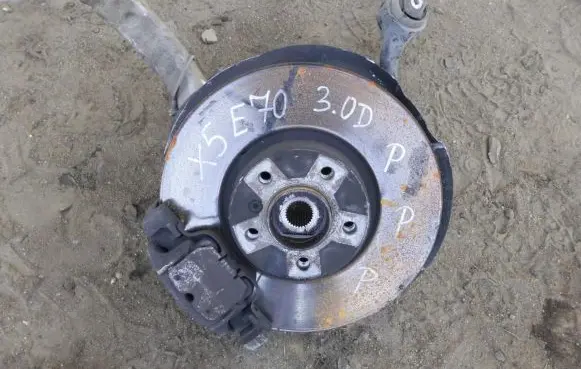 BMW X5 E70 Front wheel hub spindle knuckle 6595600