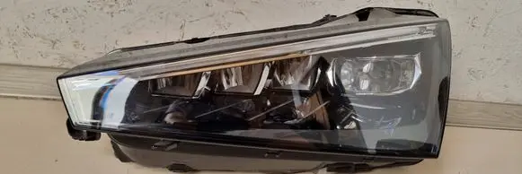 Skoda Scala Headlight/headlamp 657941015A 90176078