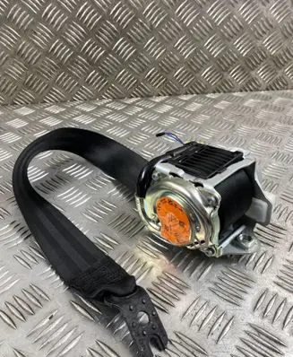 Audi Q7 4M Rear seatbelt 4M8857805F