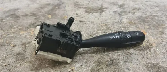 Toyota RAV 4 (XA20) Indicator stalk