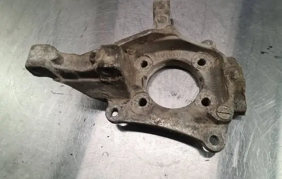 Volvo S80 Front wheel hub 9461944