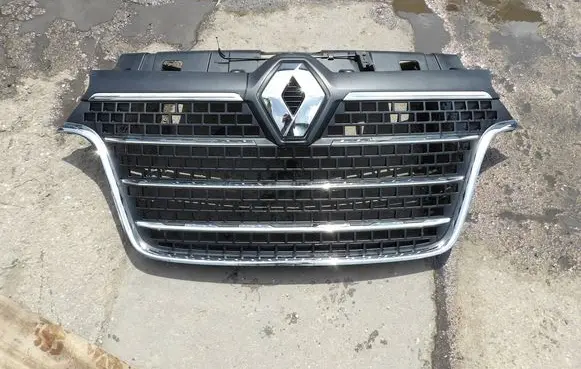 Renault Master III Front grill