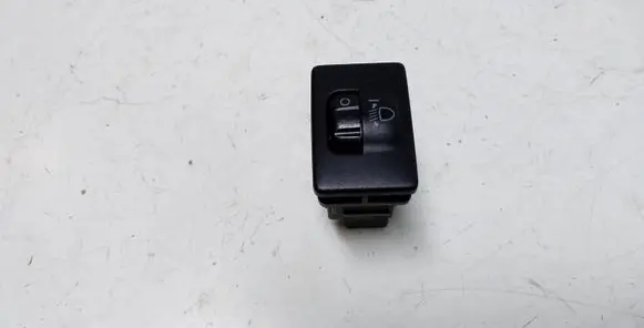 Toyota Yaris Headlight level height control switch 841520D030