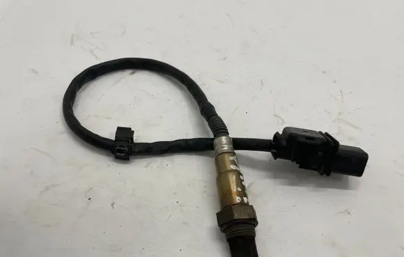 Opel Astra J Lambda probe sensor 55564978