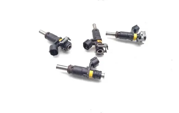 Fuel injectors set