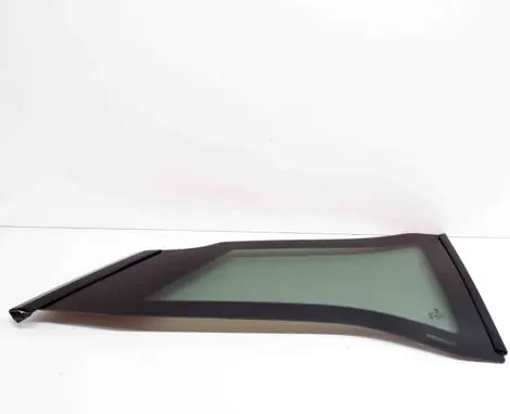 BMW i3 Rear side window AS3 7288192