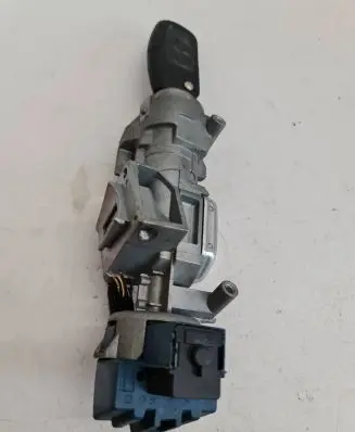 Ford Mondeo MK V Ignition lock 3M513F880AE