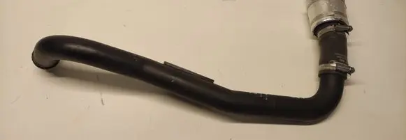 Hyundai i30 Engine coolant pipe/hose 2828307600