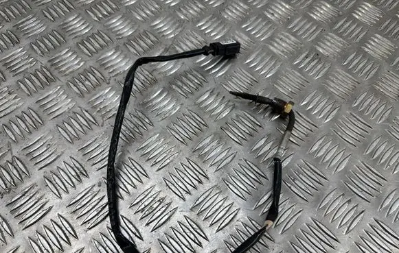 Audi A4 S4 B9 Exhaust gas temperature sensor 1J0973802 8W0906088E