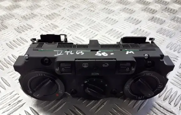 Volkswagen Golf Plus Interior fan control switch 5M1820045