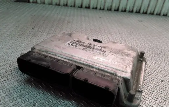Volkswagen Golf IV Engine control unit/module 038906019FF