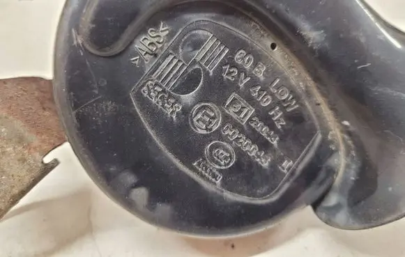 Volvo S60 Horn signal 20046 0020046