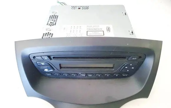 Ford Ka Radio/CD/DVD/GPS head unit 7355262370 28281020