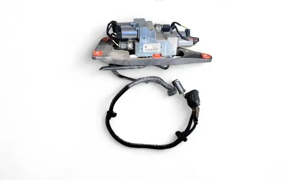 BMW X5 E70 Active stabilizer control/valve assembly 6794578