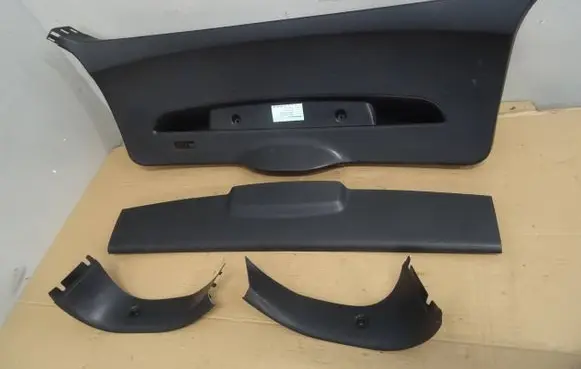 BMW 1 E81 E87 Tailgate/boot lid cover trim 7169975 15054410