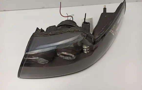 Ford Mustang IV Headlight/headlamp 016001001040