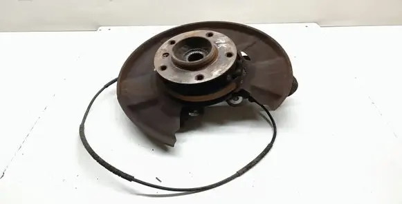 Rear wheel hub spindle/knuckle