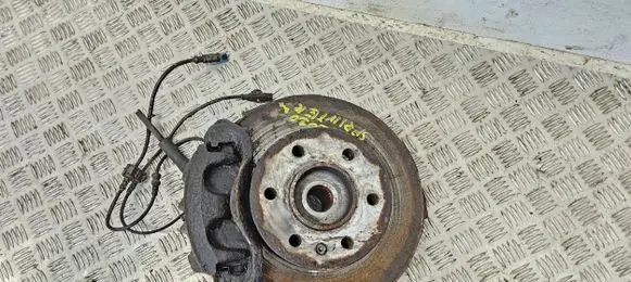 Mercedes-Benz Sprinter W906 Front wheel hub spindle knuckle