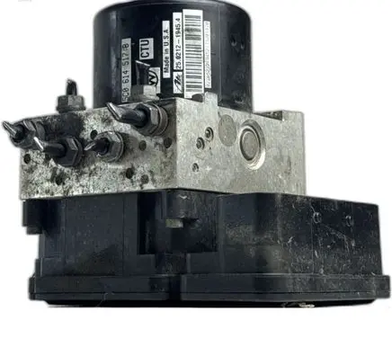 Volkswagen Golf VI Master brake cylinder 5C0907379C 5C0614517B 10096103663