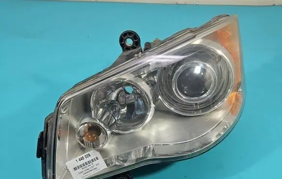Chrysler Voyager Headlight/headlamp IMPRK1440028