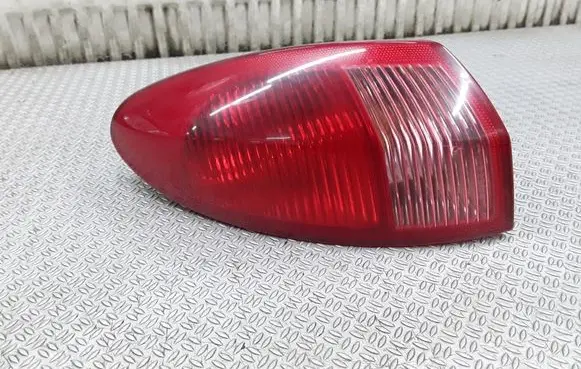 Alfa Romeo 147 Rear/tail lights 46556349
