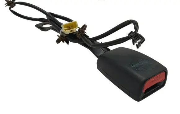 Subaru Forester SK Front seatbelt buckle 18189