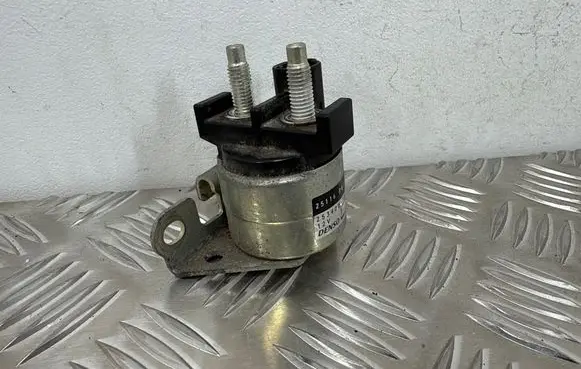 Nissan Qashqai Ignition-blocking relay 25116BB50A 2534001820