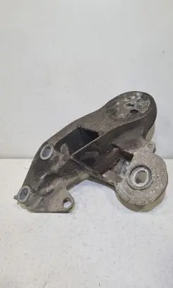 Audi A6 S6 C6 4F Engine mounting bracket 4F0199351S