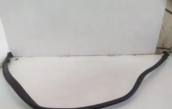 BMW 5 E60 E61 Rubber seal front coupe door window 06527034163