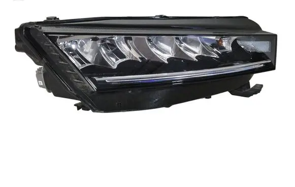 Skoda Octavia Mk4 Headlight/headlamp 5E4941016 030111823200 LE18A6418