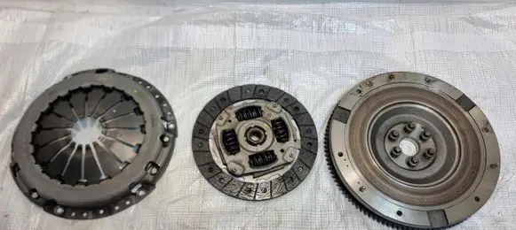 Ford Puma Clutch set kit H6BG-7563-AC