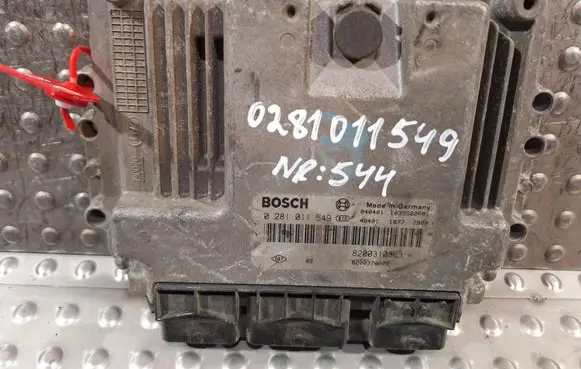 Renault Megane II Engine control unit/module S25081544 0281011549 8200310863