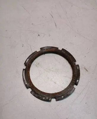 Seat Altea In tank fuel pump screw locking ring/nut 