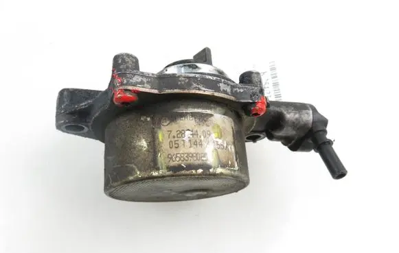 Peugeot 206 Vacuum pump 7284409 9658398080